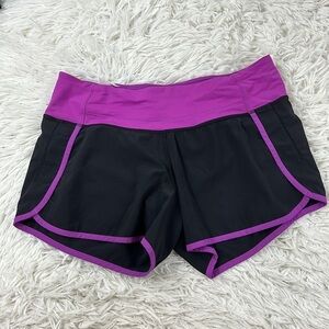Lululemon Run Times Short *4-way Stretch Black / Ultra Violet